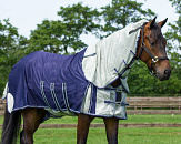 QHP Vliegendeken met Hals en Kap Blauw