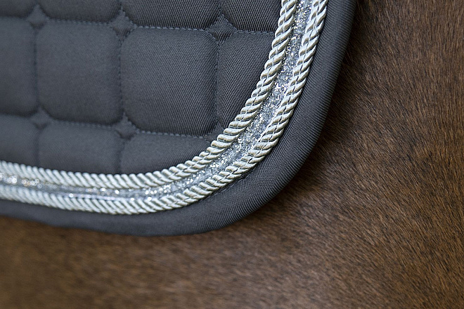 HKM Sports Zadeldek Hayley Grijs